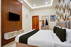 Address of Townhouse Star Square Vijay Nagar Indore