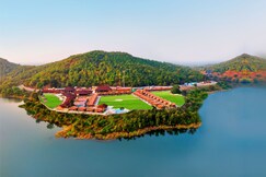 Statue Of Unity Tent City-1 | Luxe Cottages