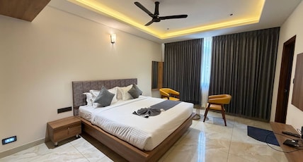 Hotel Grand Central Room Type - Superior Room AC Hotel Grand Central Room Type - Superior Room AC