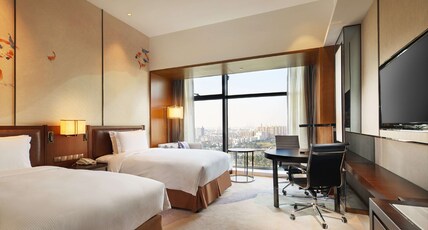 Doubletree By Hilton Ningbo Beilun Room Type - TWIN DELUXE ROOM GARDEN VW
