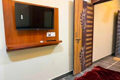 Spot on Mayur Guest House