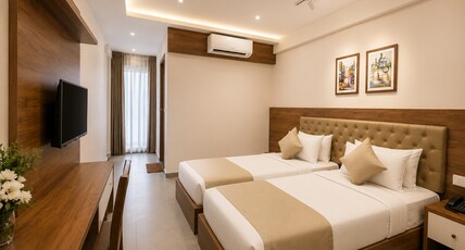 Seaking Suits Room Type - Deluxe Twin AC