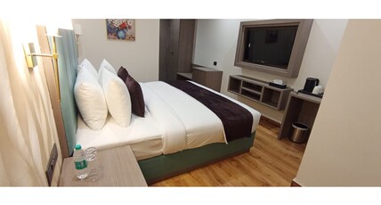 AAIR hotel and resorts Room Type - Deluxe room