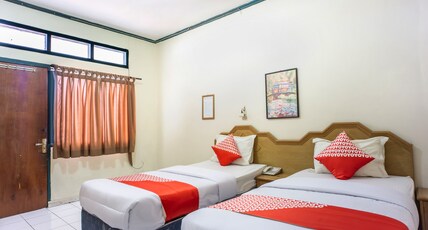 Hotel O Wisma Kuta Karang Room Type - Indonesia Standard Twin