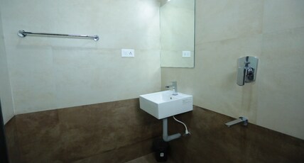 HOTEL ASHOK PALACE Room Type - Super Deluxe Room with Balcony