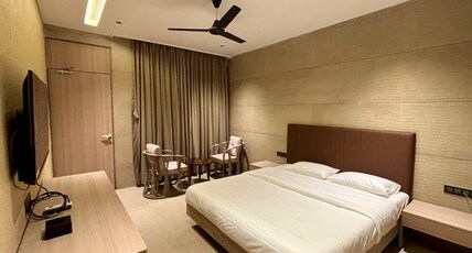 Hotel Baywatch Gorai Room Type - Deluxe Room with Pool View