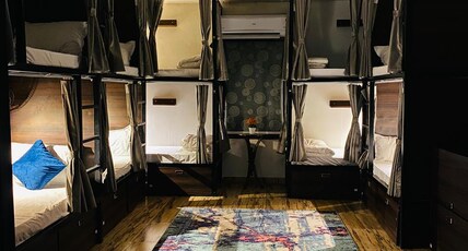 The Commune Hostel | Rooms & Dorms Room Type - Mixed Dorm-18-Bunk Bed AC Dormitory
