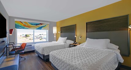 Tru by Hilton Stoughton Room Type - 2 QUEEN BEDS