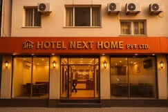 Hotel Next Home