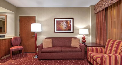 Embassy Suites by Hilton Loveland Conference Center & Spa Room Type - 2 QUEEN BEDS-CORNER SUITE