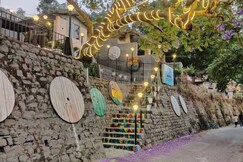 Lake and Woods, Bhimtal