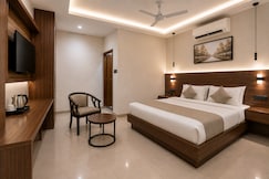 Atlas Inn | Near IGI Airport