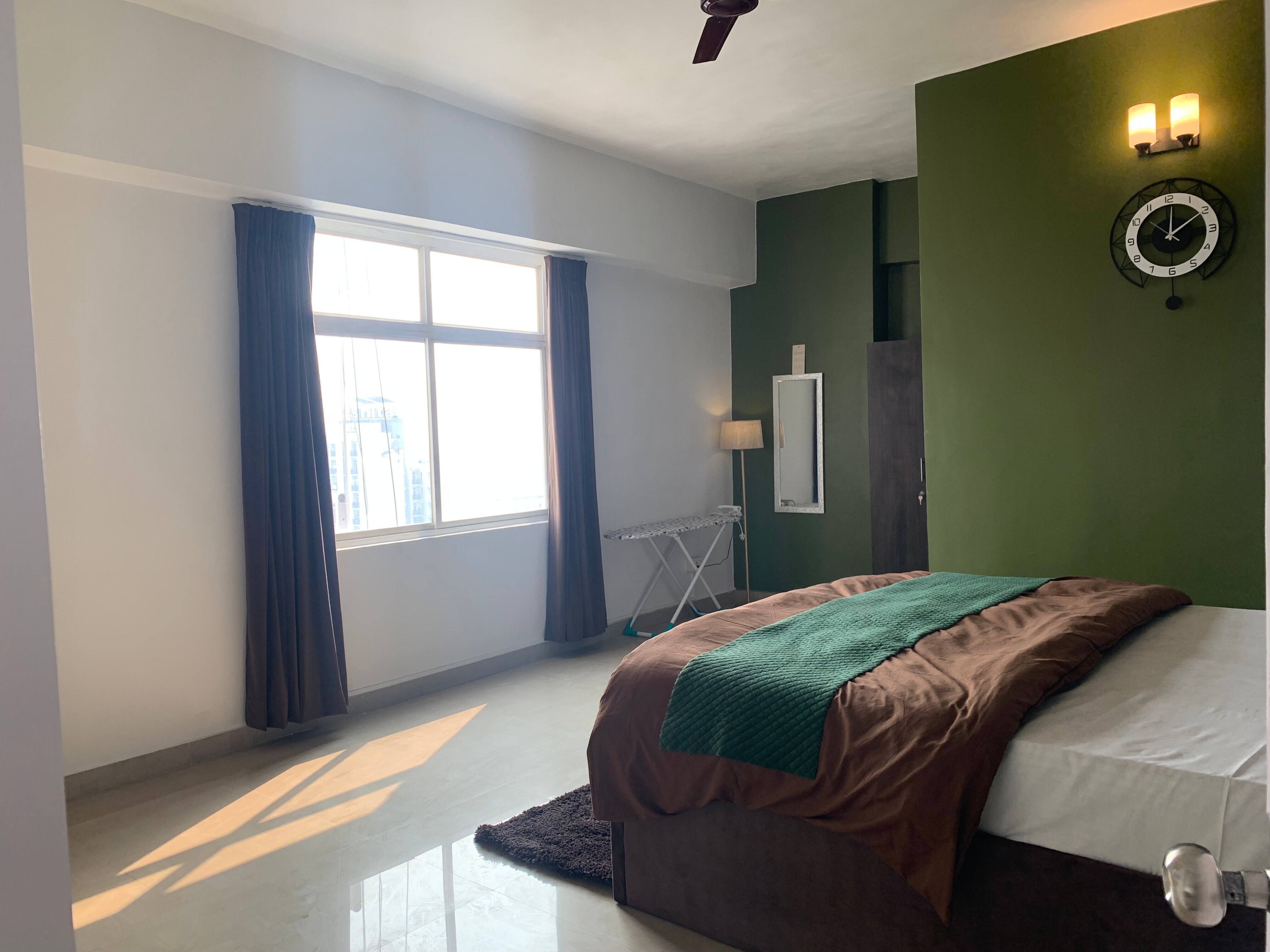 Closed - Tap to explore photos