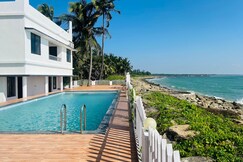 Phoenix Beach Resort