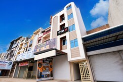 Address of Hotel O Balaji
