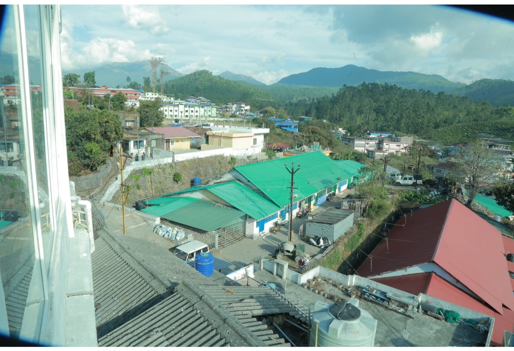 ALPHA INN - Tap to explore photos