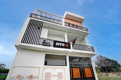 Hotel O by OYO THE VINOD VILLAGIO