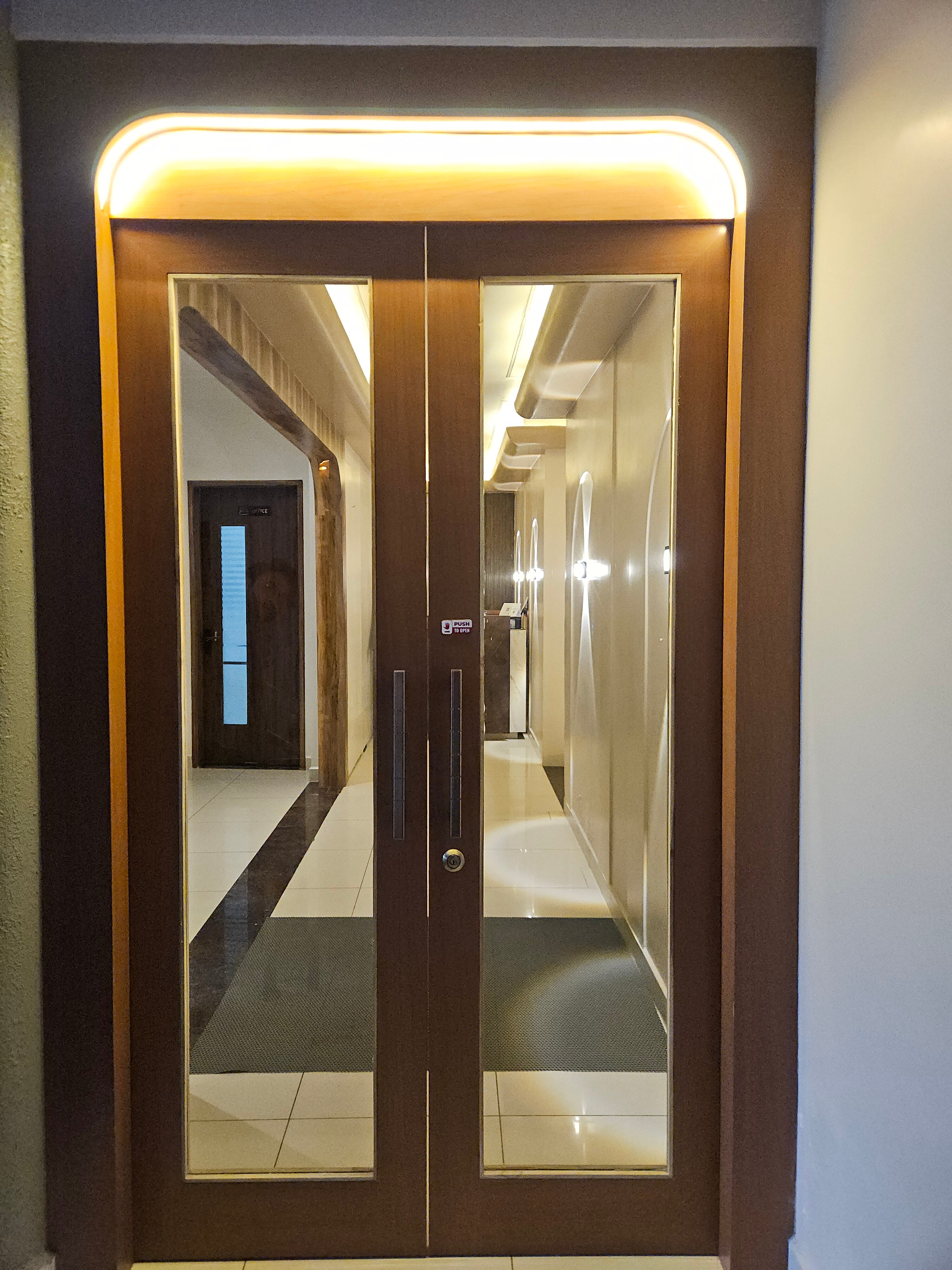 Omira Prime Hotels and Banquet - Tap to explore photos