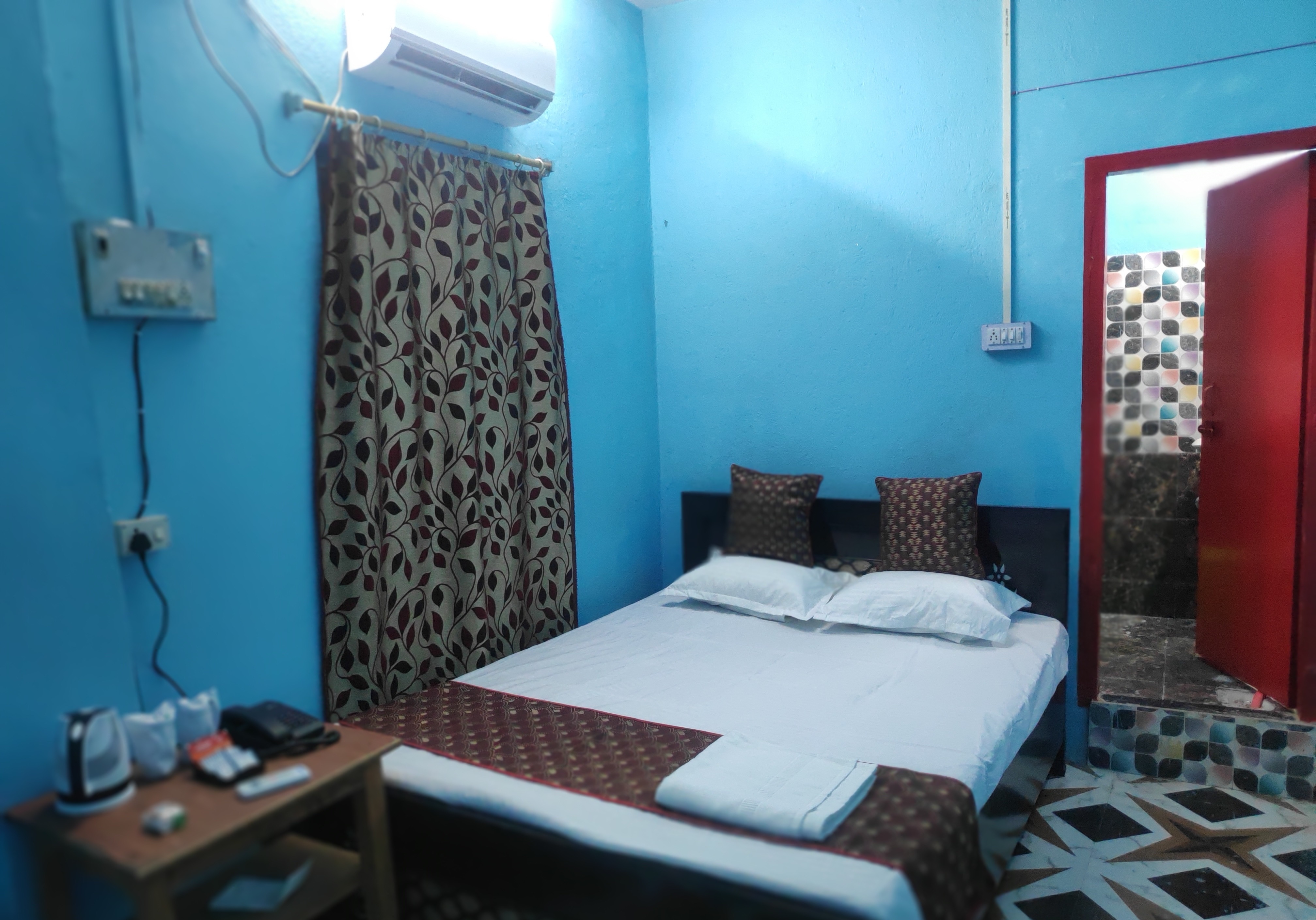 Shree Ram SIA Hotel and Banquets - Tap to explore photos