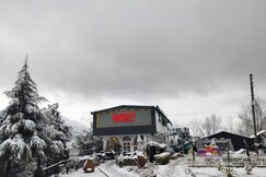 Kaffberry Homestays & Cafe 