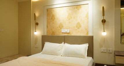 Kumaran Grand Luxury Room Room Type - Premium Rooms