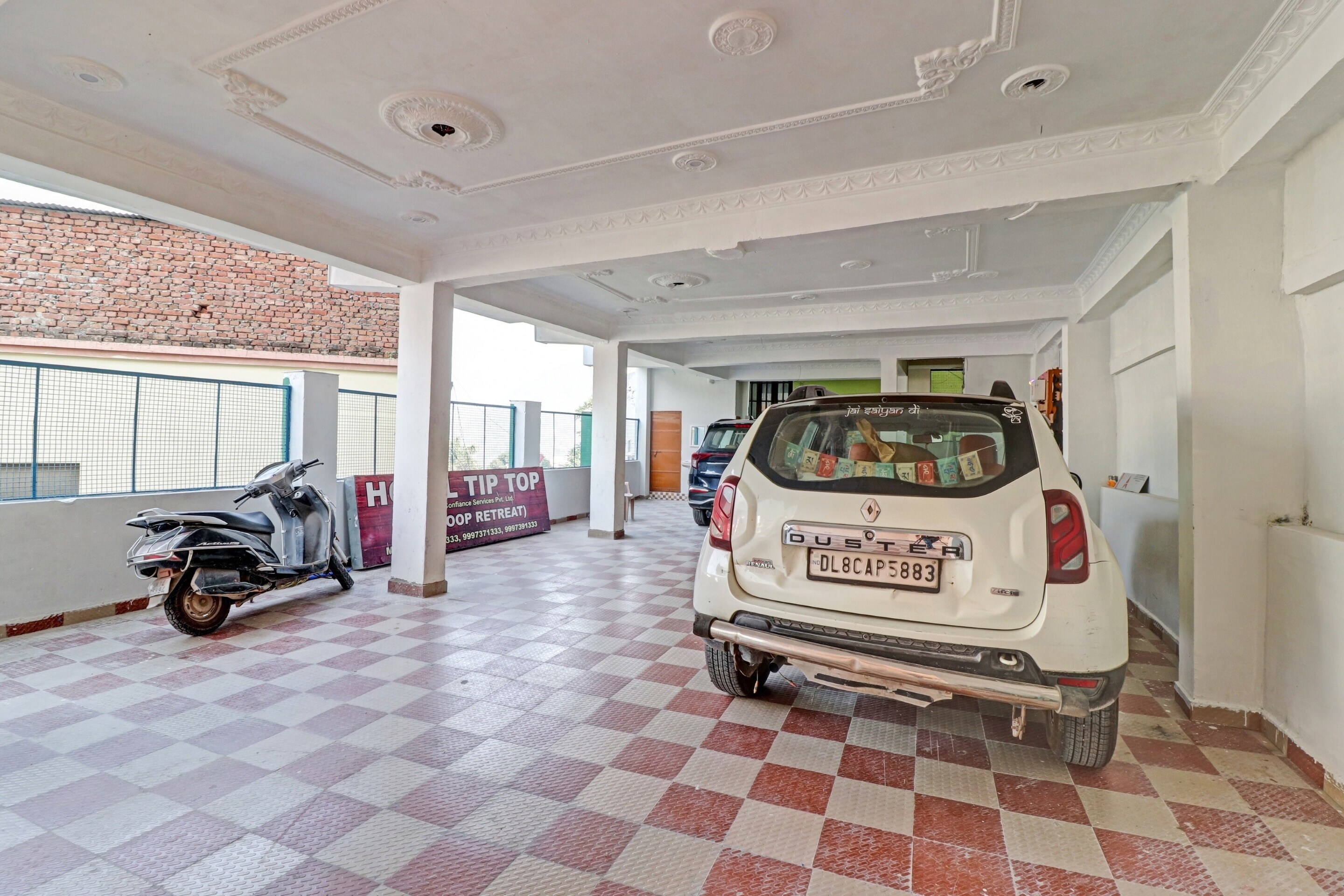 Hotel O Chandra palace - Tap to explore photos