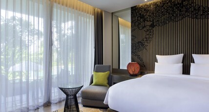 Pullman Ciawi Vimala Hills Resort Spa & Convention Room Type - DELUXE ROOM, 1 King Size Bed