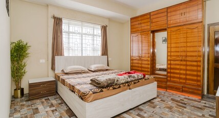 Silvermist BnB Room Type - Double Room with Balcony