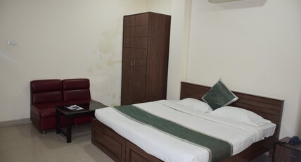 Hotel Satya International Room Type - Super Delux Room
