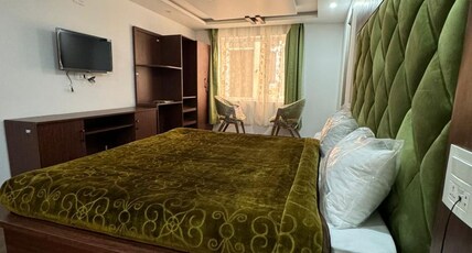 Palm Paradise. Room Type - Family Room