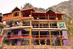 Himalyan hideout kasol