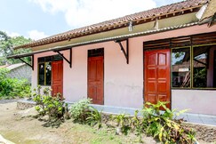 Hotel O Pondok Wisata Sekar KemuningNearWonogondang Camp ( Bumi Perkemahan Wonogondang )