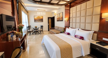 Hotel Southgate Room Type - Suite Room Hotel Southgate Room Type - Suite Room