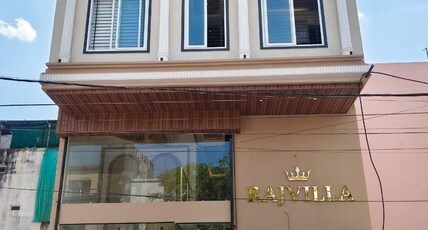 Hotel Raj Villa Room Type - Luxury rooms