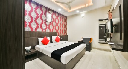 Hotel Flower Inn Room Type - Sunflower Executive
