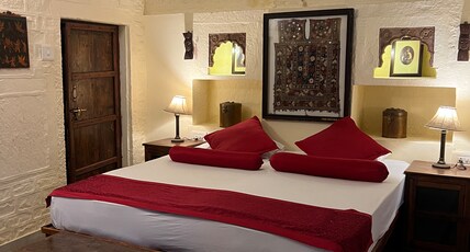 Juna Mahal Boutique Home Stay Room Type - King Suite