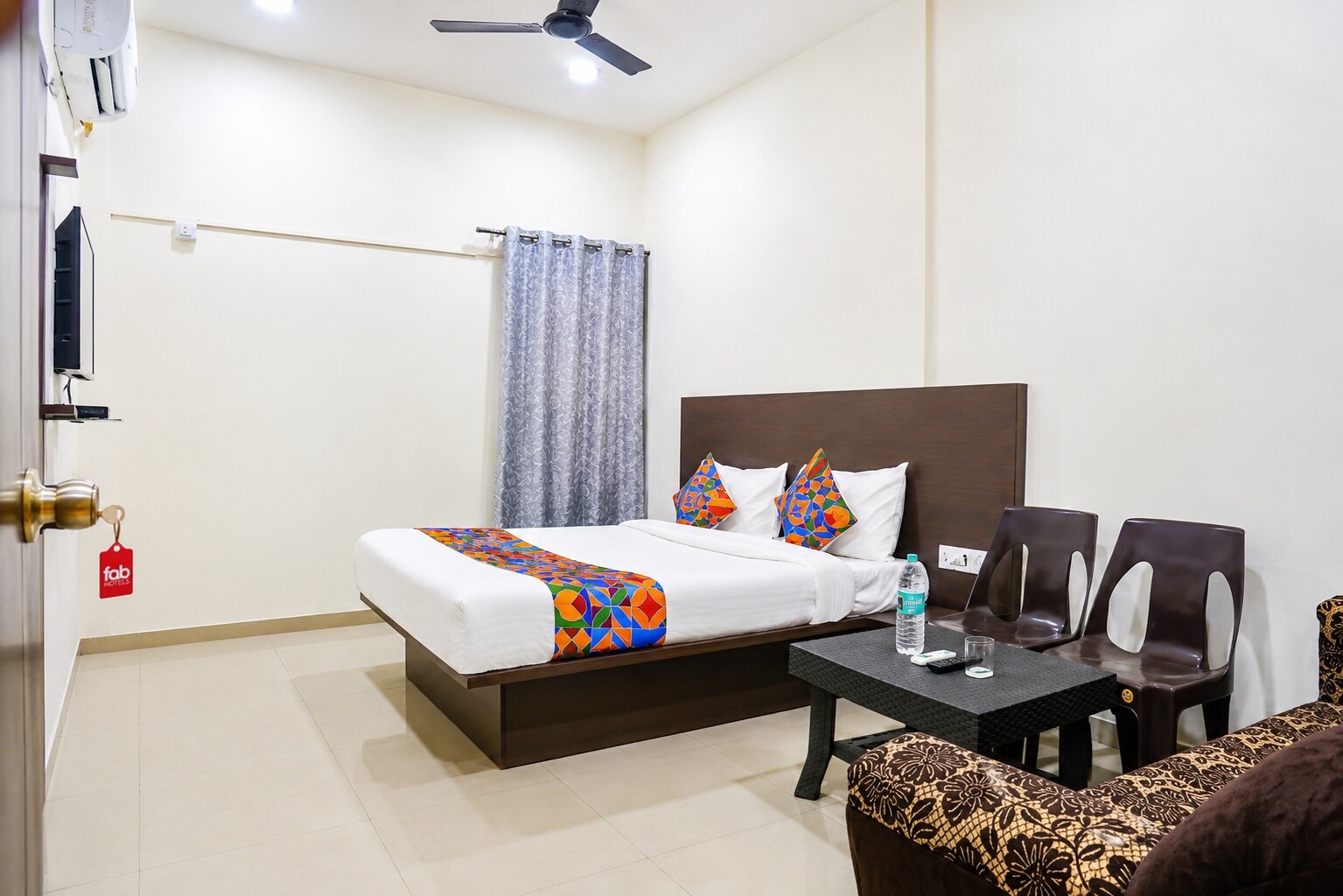 FabHotel Om Sai I Near Nashik Road Railway Station - Tap to explore photos