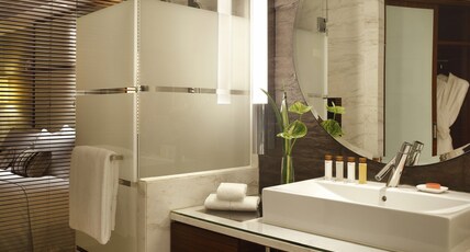 InterContinental Shanghai Pudong Hotel Room Type - 2 Twin Classic