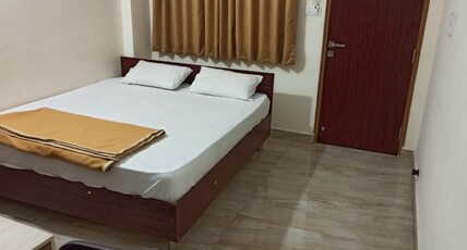Shruchira Hotel And Lodge Room Type - Standard Non AC Room