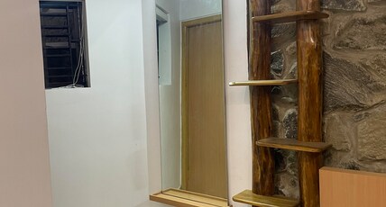Stone House Cottage Room Type - Stone Cottage Upper Floor