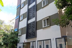 Krishna Inn Service Apartment