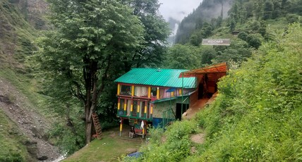 SNOW VIEW CAFE AND HOMESTAY Room Type - SNOW VIEW CAFE AND HOMESTAY