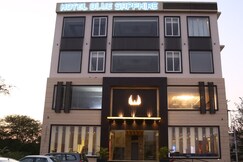 HOTEL BLUE SAPPHIRE