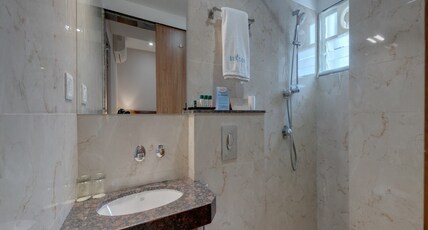 Nest Beacon Resort Daman Room Type - Suite