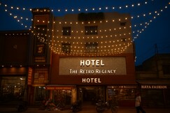 Hotel The Retro Regency