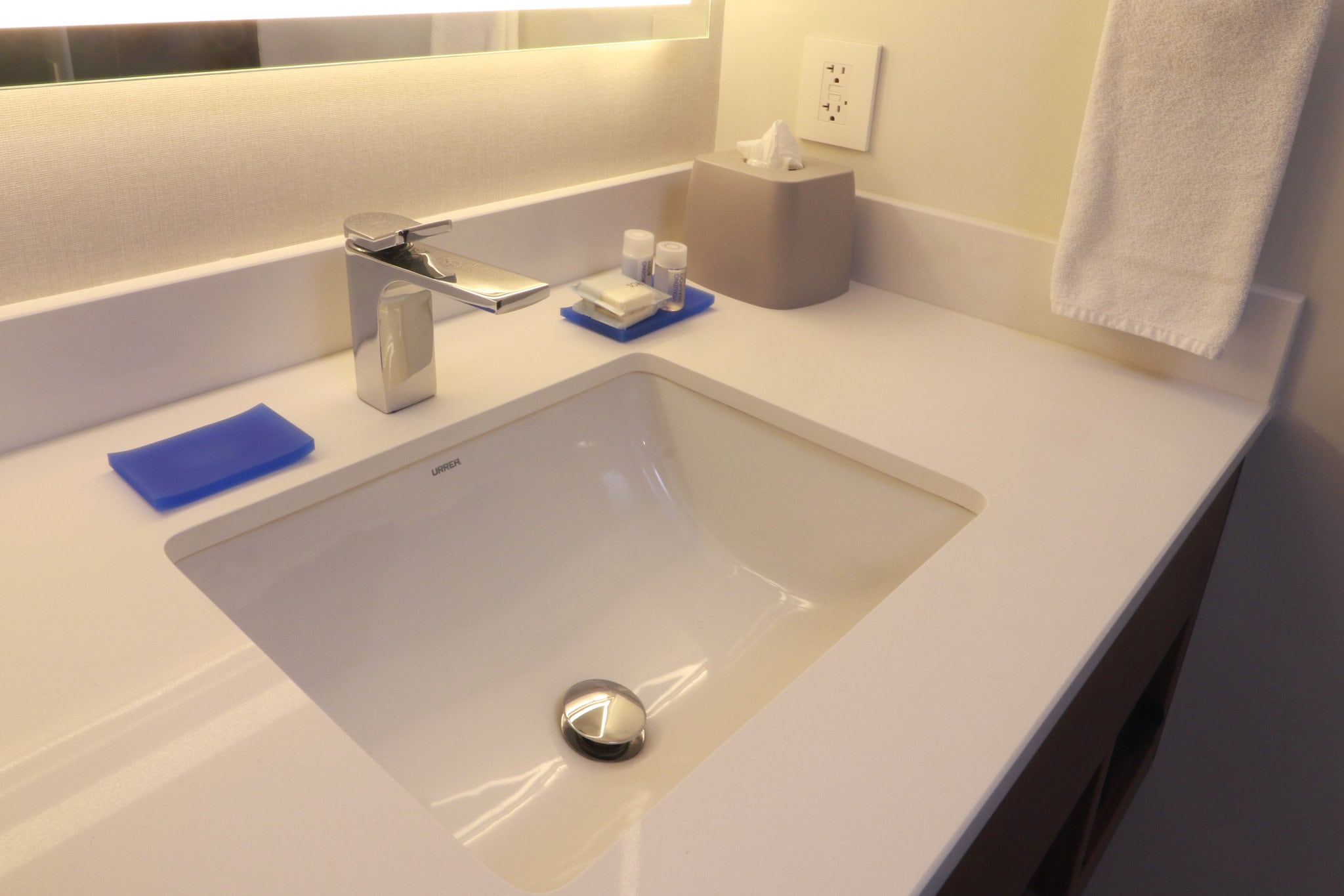 Holiday Inn Express GUADALAJARA ITESO - Tap to explore photos