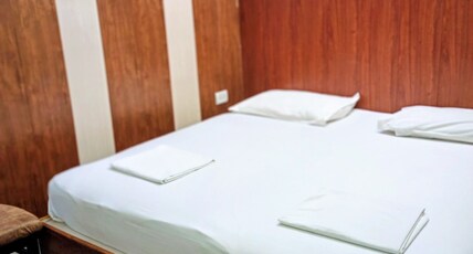 Hotel Alka Room Type - Alka AC Room Common Bath