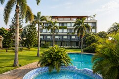 Moolchand Resort