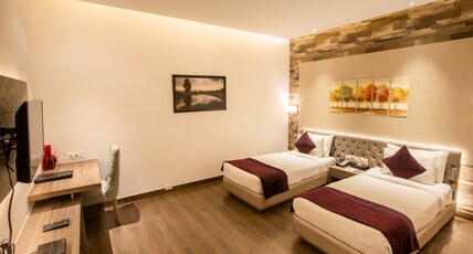 AB Clarks Inn Jalandhar Room Type - Superior Twin Room