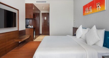 Central Palace Hotel Room Type - Junior with City View
